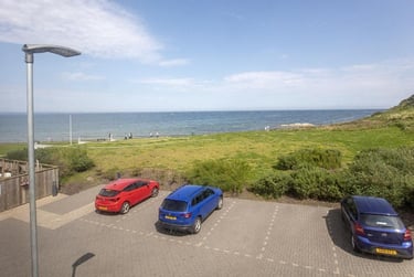 1 bed flat, East Sands, City Centre, St Andrews, KY168LH - Image 4